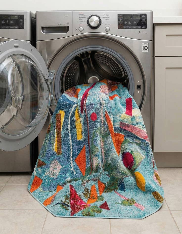 Detail image of  7' 10 x 7' 10  Washable Vivid Octagon Rug