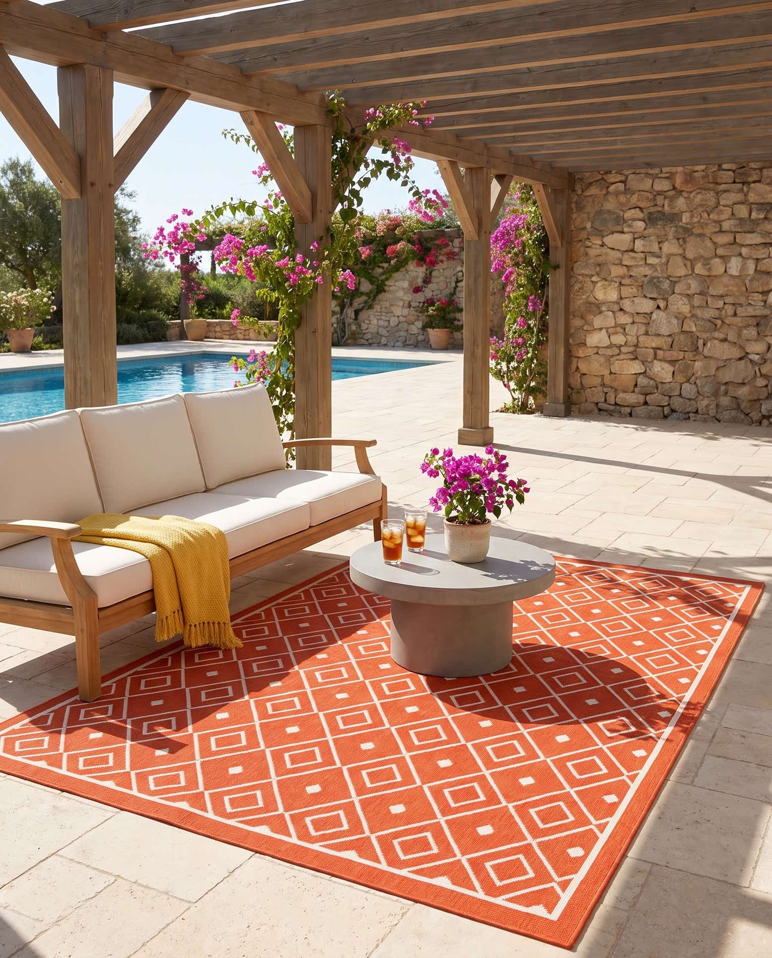 6' x 9' Easy-Clean Trellis Indoor / Outdoor Rug