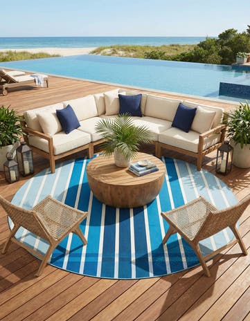 10' x 10' Easy-Clean Ribbon Indoor / Outdoor Round Rug