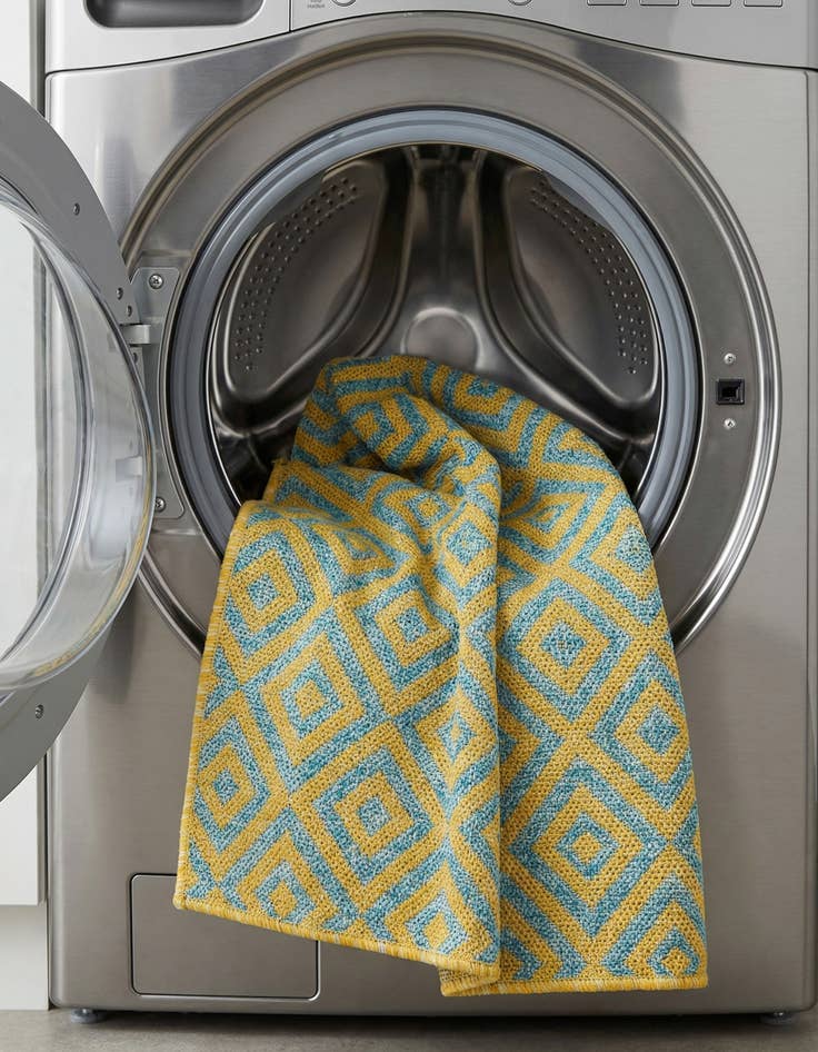 Detail image of 3' x 5' 3  Washable Jill Zarin Costa Rica Indoor / Outdoor Rug