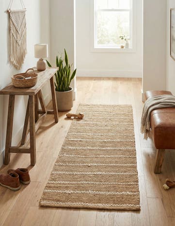 2' x 5' 1 Hand Braided Laurel Handwoven Jute Runner Rug