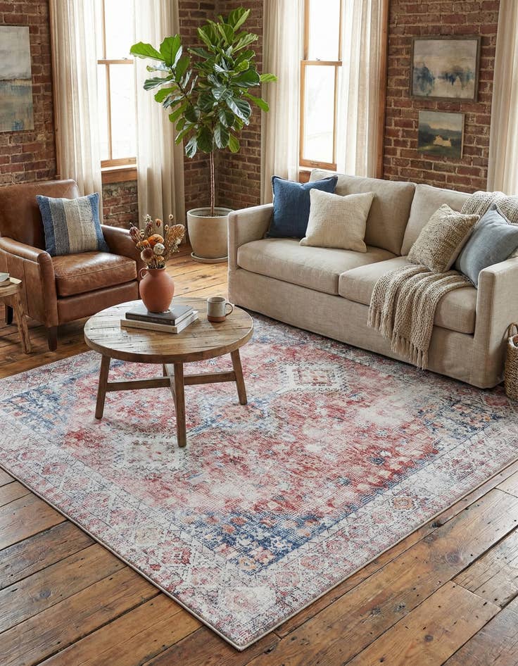 Detail image of  7' 10 x 7' 10 Yara Square Rug