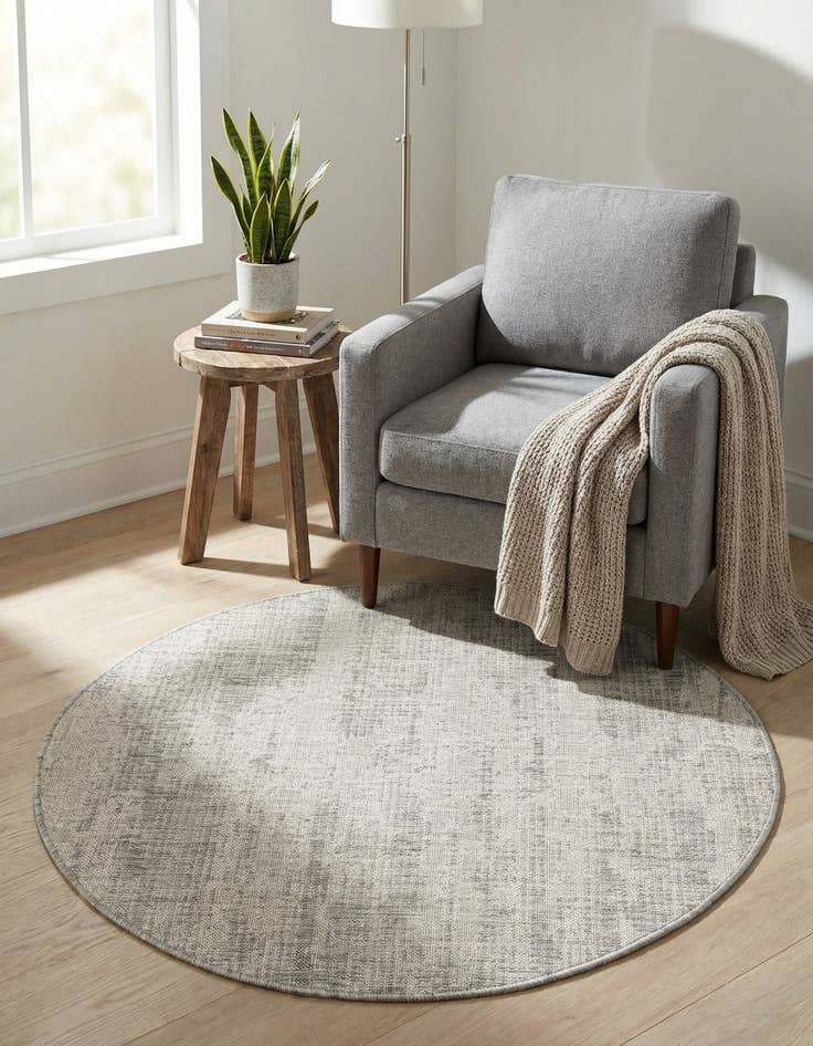 Detail image of 4' x 4'  Washable Modern Indoor / Outdoor Round Rug