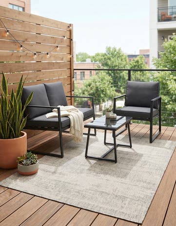 4' x 6' Easy-Clean Modern Indoor / Outdoor Rug