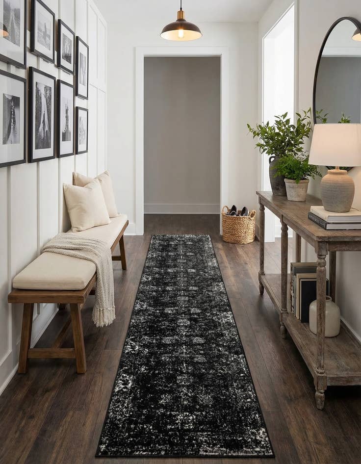 Detail image of 3' 3 x 19' 8 Monaco Runner Rug