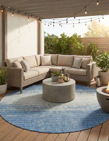 10' 8 x 10' 8 Easy-Clean Modern Indoor / Outdoor Round Rug