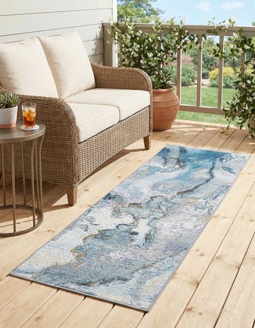 2' x 5' Easy-Clean Modern Indoor / Outdoor Runner Rug