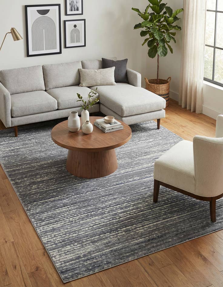 Detail image of 6' x 9' Oasis Rug