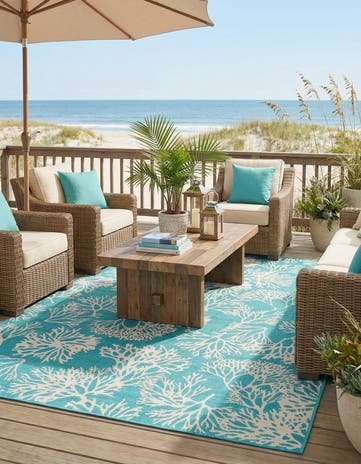6' x 9' Easy-Clean Coastal Indoor / Outdoor Rug