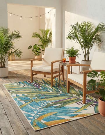 4' x 6' Easy-Clean Botanical Indoor / Outdoor Rug