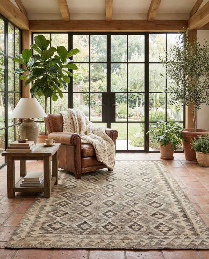 5' 3 x 8' Hand Woven Kilim Maymana Wool Rug