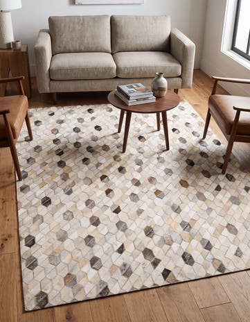 4' 8 x 6' 6 Cowhide Leather Rug