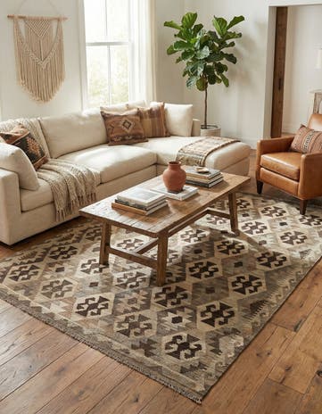 5' 2 x 6' 7 Hand Woven Kilim Maymana Wool Rug