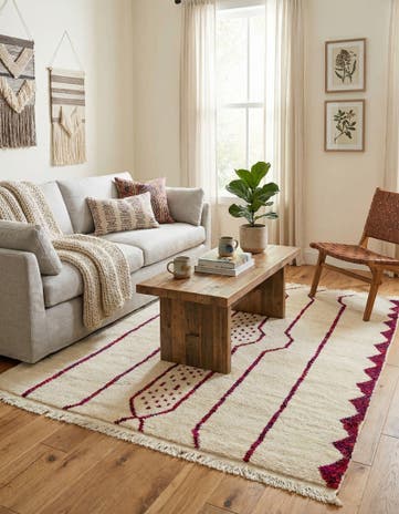 5' 7 x 6' 8 Hand Knotted Moroccan Wool Square Rug