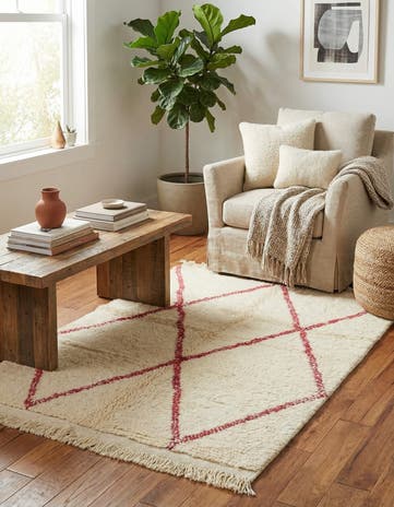 3' 4 x 4' 7 Hand Knotted Moroccan Wool Rug