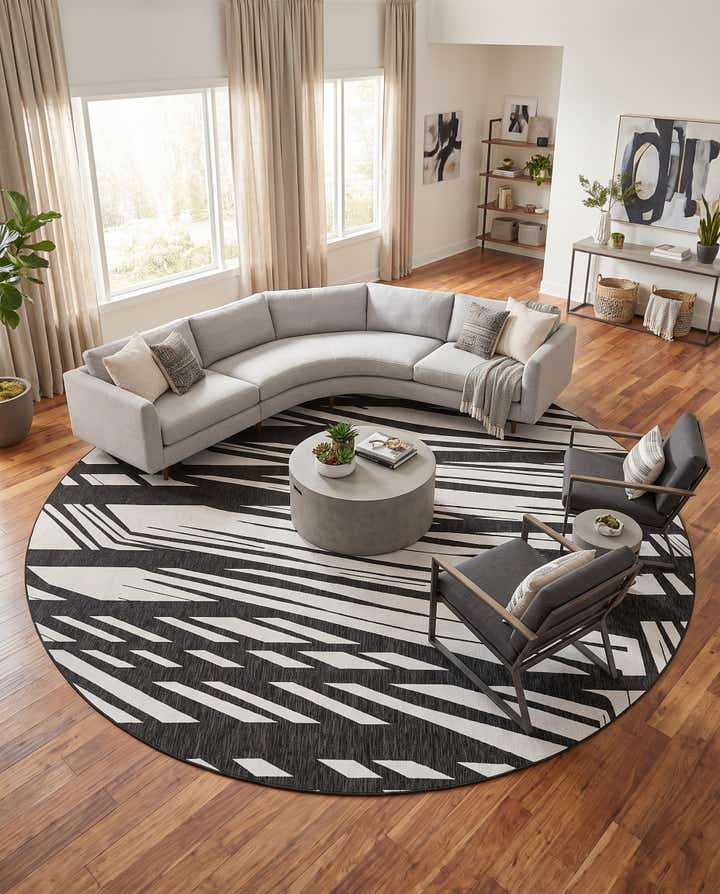 13' x 13' Easy-Clean Modern Indoor / Outdoor Round Rug