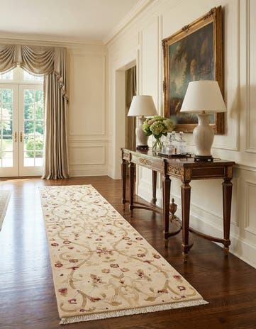 2' 7 x 10' Darya Runner Rug