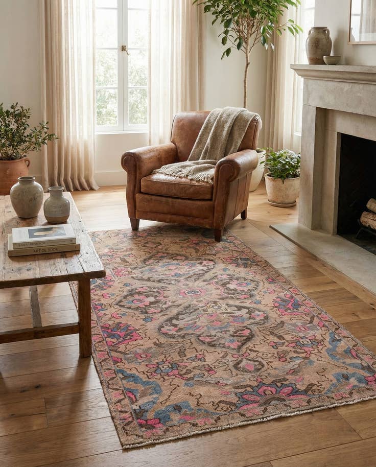 Detail image of 3' 8 x 6' 10 Hand Knotted Ultra Vintage Persian Wool Rug