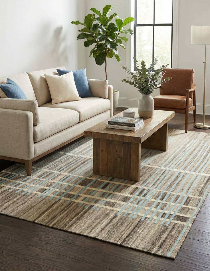 Detail image of 5' 6 x 8'  Hand Woven Kilim Modern Wool Rug