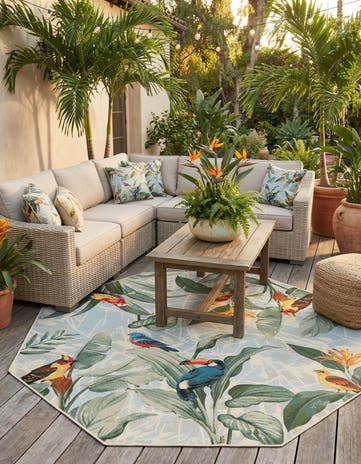 7' x 7' Easy-Clean Botanical Indoor / Outdoor Octagon Rug