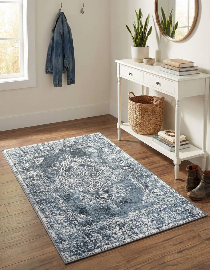 Detail image of 3' x 5' 3 Oxford Rug