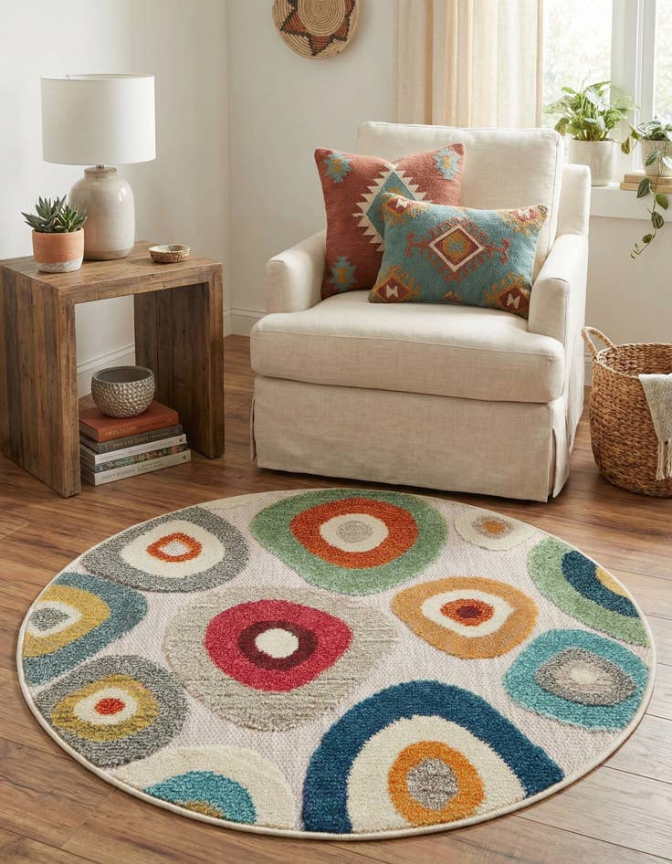 Detail image of 3' x 3'  Washable Casablanca Indoor / Outdoor Round Rug