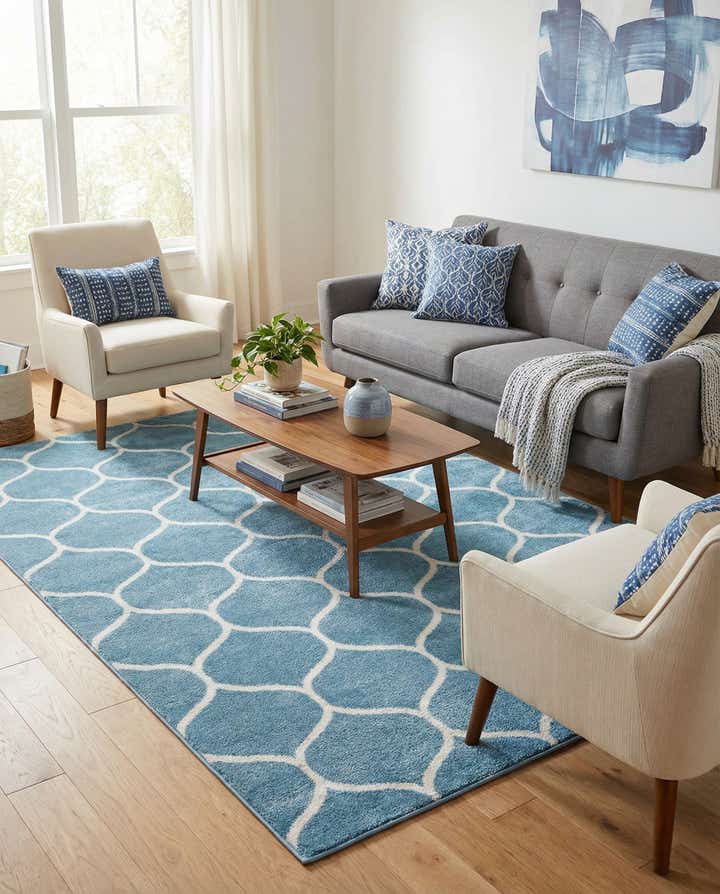 7' x 10' Lattice Frieze Rug