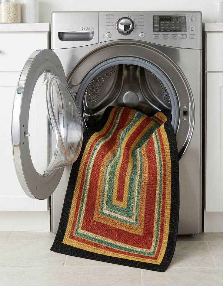 Detail image of 2' x 6'  Washable Modern Indoor / Outdoor Runner Rug