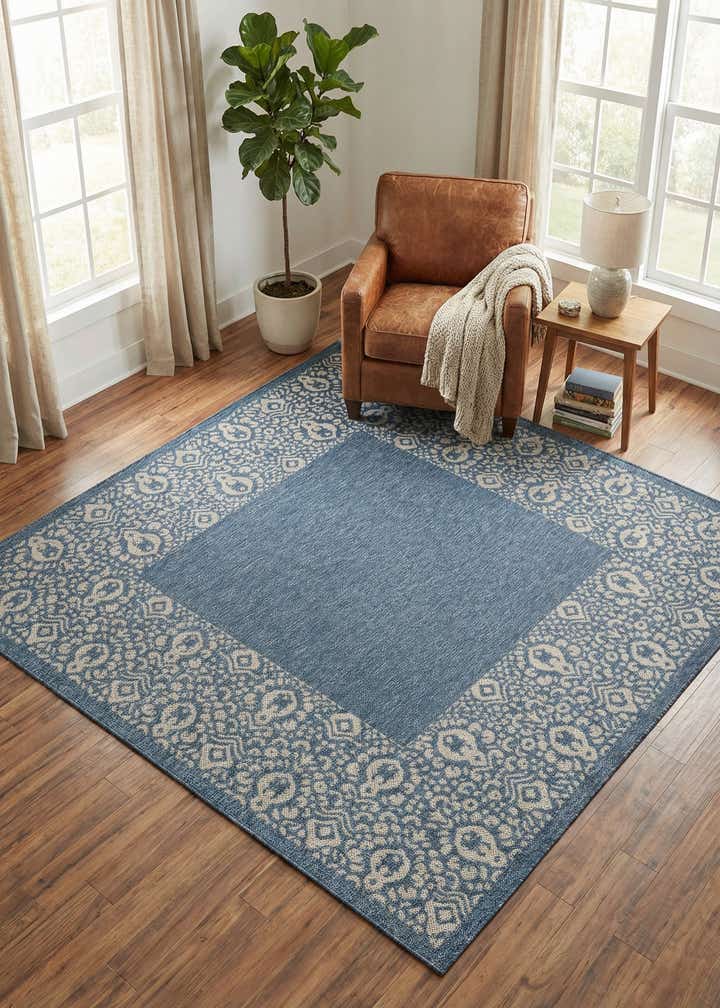 6' x 6' Easy-Clean Border Indoor / Outdoor Square Rug