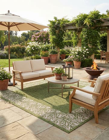 Green Easy-Clean Border Indoor / Outdoor Rug