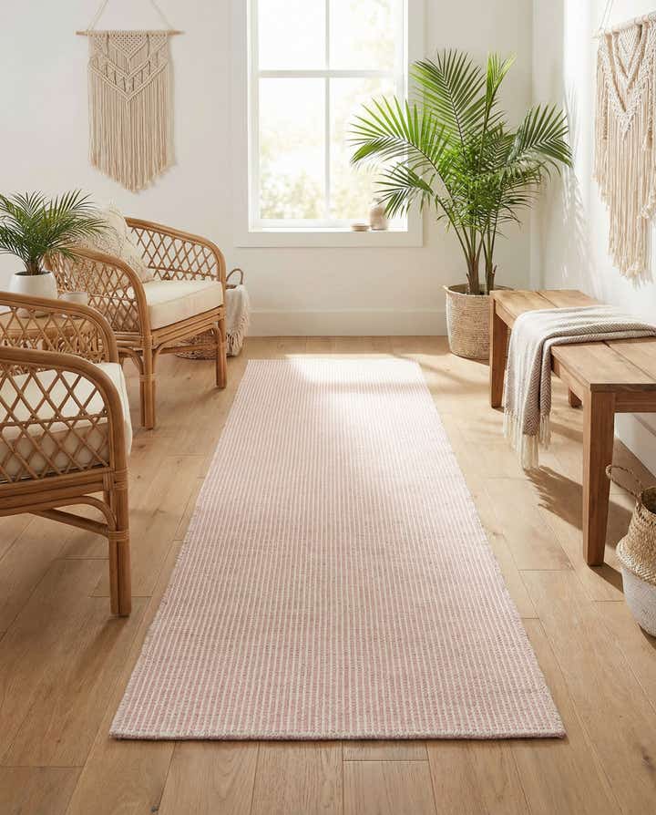 2' x 6' 1 Easy-Clean Jill Zarin Palm Springs Indoor / Outdoor Runner Rug