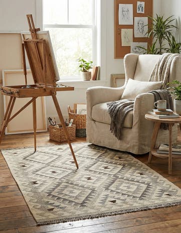 3' 6 x 5' 3 Hand Woven Kilim Maymana Wool Rug