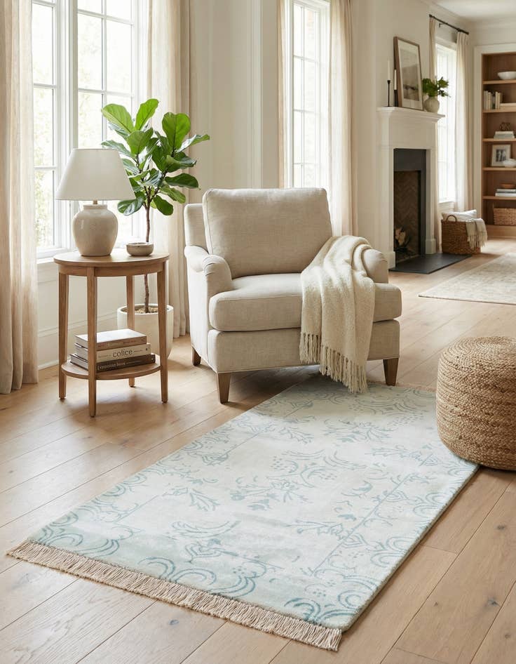 Detail image of 2' 8 x 5'  Hand Knotted Darya Wool Rug