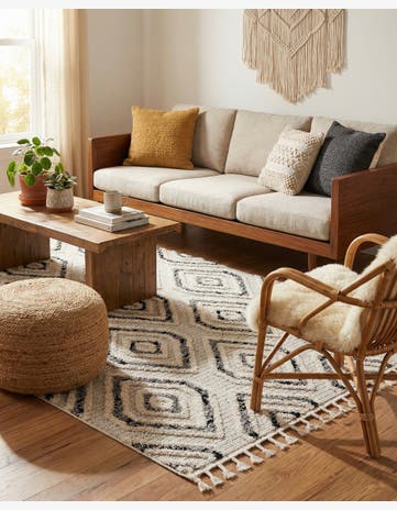 Black and White Cherokee Rug