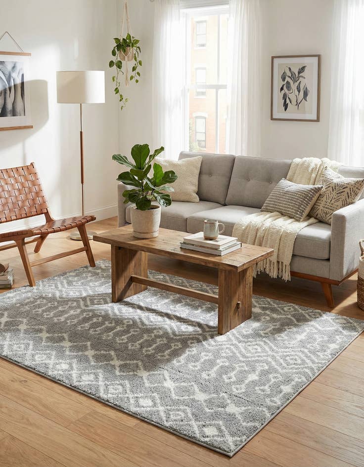 Detail image of  4' x 4' Moroccan Trellis Square Rug