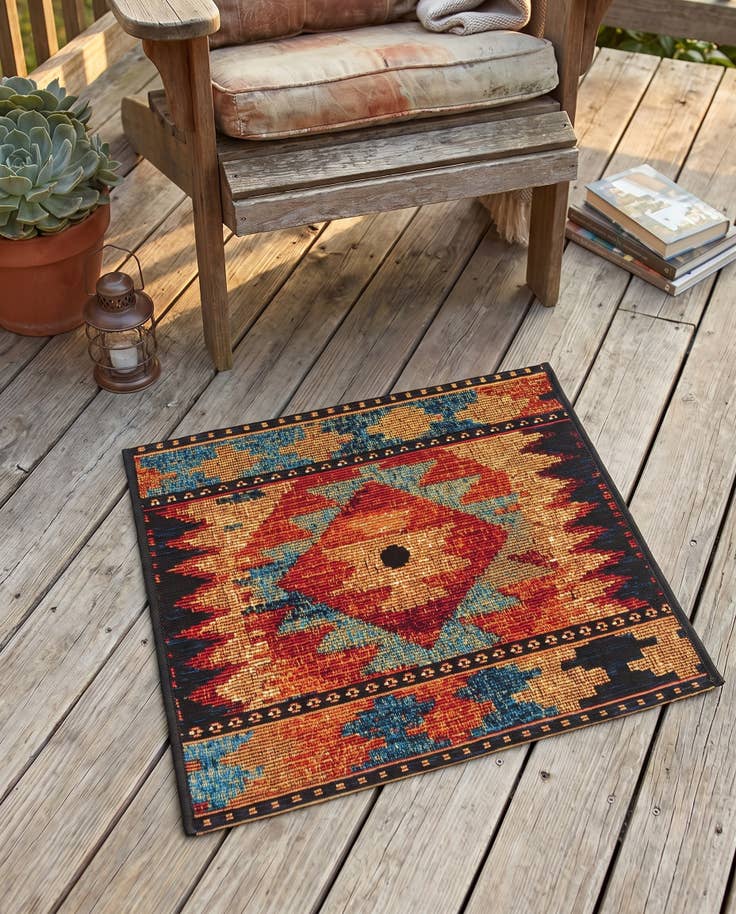 Detail image of 1' 4 x 1' 4 Easy-Clean Tribal Indoor / Outdoor Sample Rug