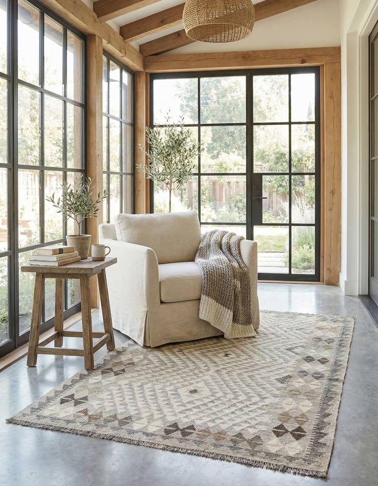 Detail image of  3' 11 x 6'  Hand Woven Kilim Maymana Wool Rug