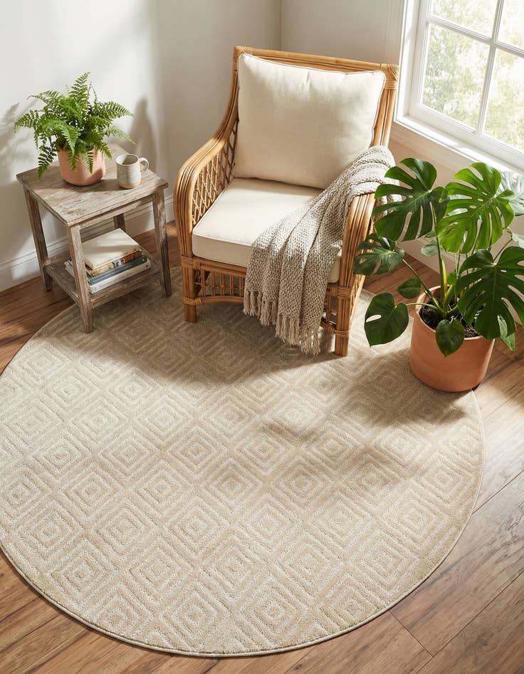 Detail image of 7' 10 x 7' 10 Easy-Clean Sabrina Soto Indoor / Outdoor Round Rug