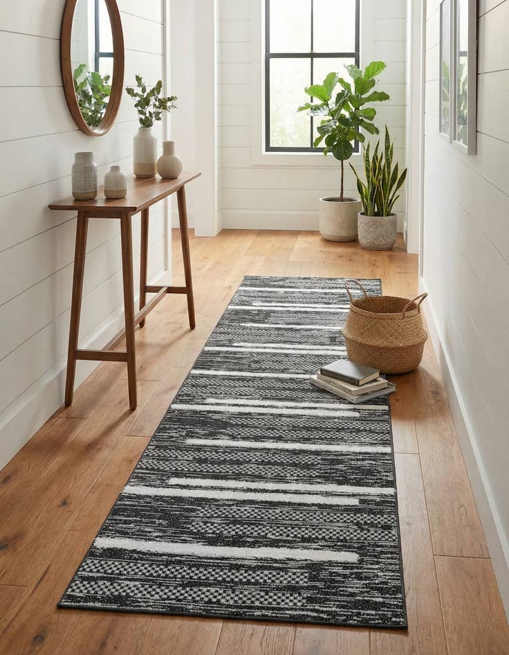 Detail image of 2' 7 x 10' Abbey Runner Rug