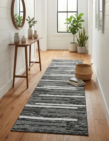 2' 7 x 10' Abbey Runner Rug