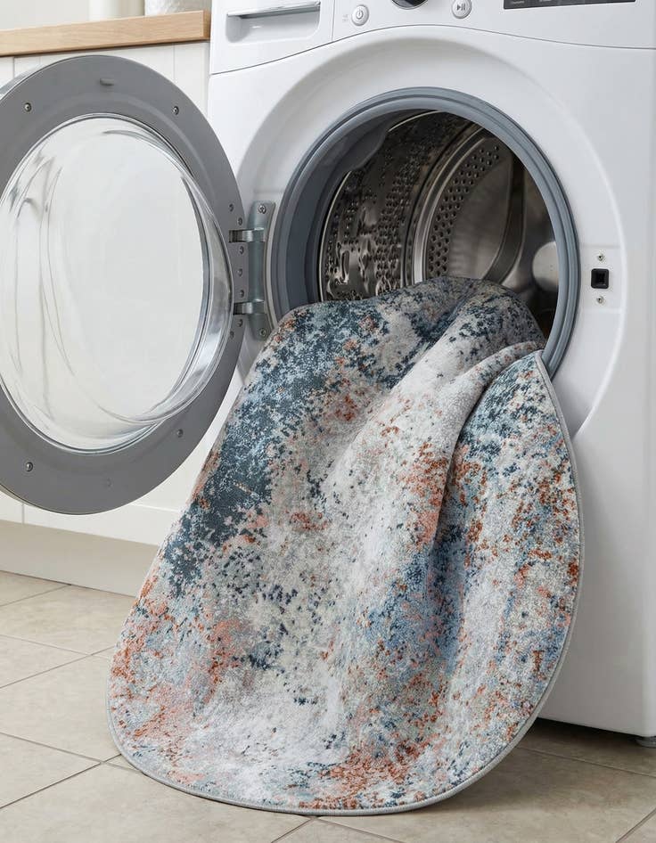 Detail image of  3' 3 x 3' 3 Kamala Washable Round Rug