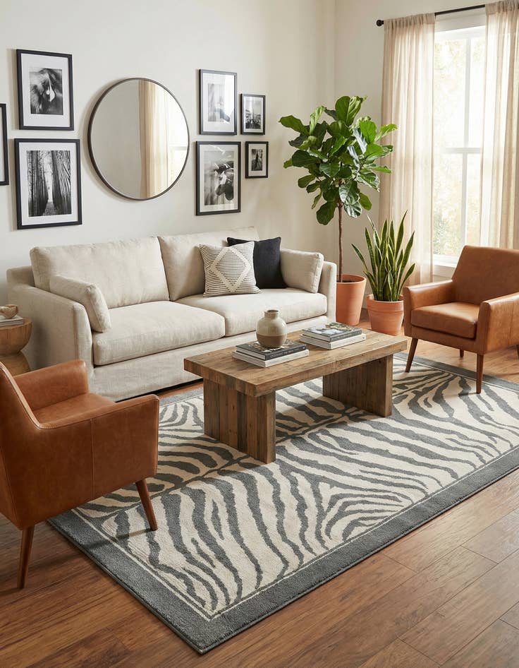 Detail image of 6' x 9' Safari Rug