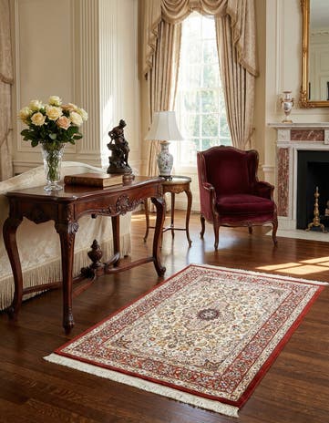 2' 7 x 4' Ghom Silk Rug