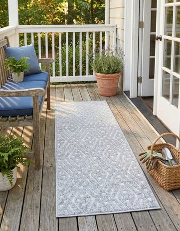 Gray Easy-Clean Sabrina Soto Ella Indoor / Outdoor Runner Rug