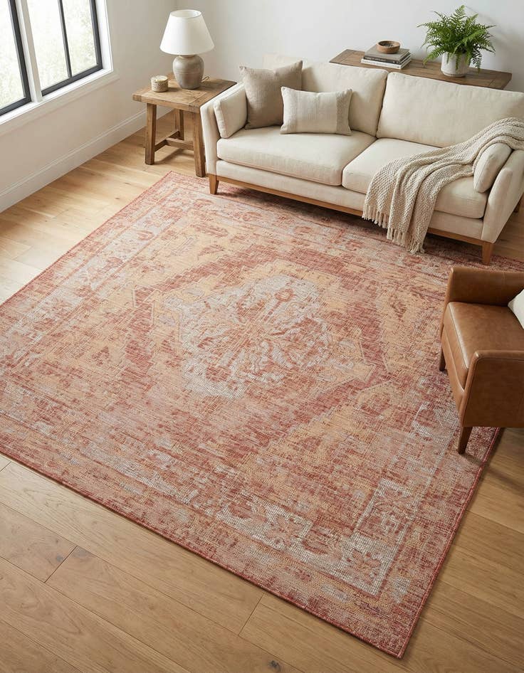 Detail image of 7' 10 x 7' 10  Washable Traditional Indoor / Outdoor Square Rug