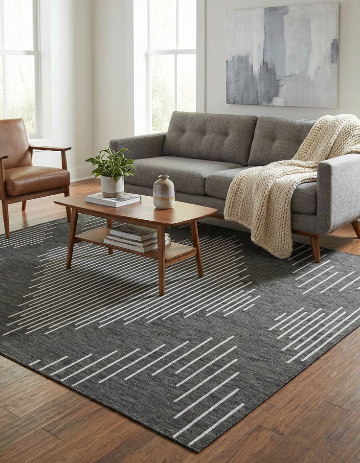 Detail image of 7' 10 x 10' Easy-Clean Modern Indoor / Outdoor Rug