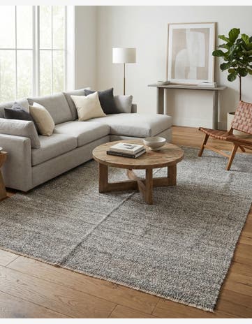 5' 6 x 6' 10 Hand Woven Kilim Modern Wool Rug