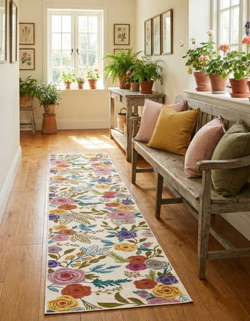 2' 7 x 13' Blossom Runner Rug