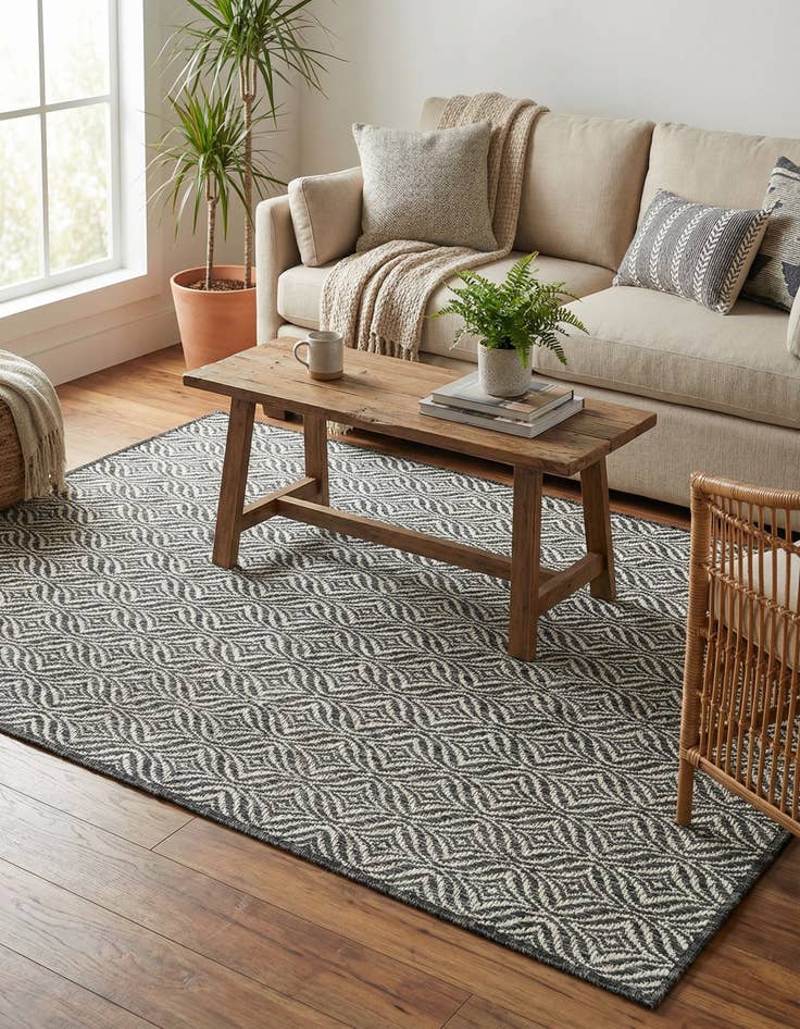 Detail image of 4' x 6'  Washable Trellis Indoor / Outdoor Rug