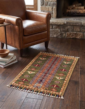 1' 4 x 2' Hand Knotted Ziegler Rug